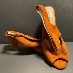 Soft Classy Comfortable Buttery Classic Brown Suede Heels